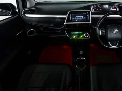 Toyota Sienta V 2021 MPV - Promo DP & Angsuran Murah