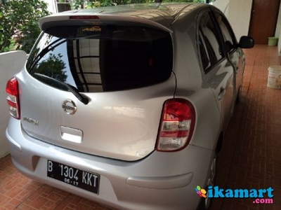 Jual Nissan March 2012 AT SIlver Mulus