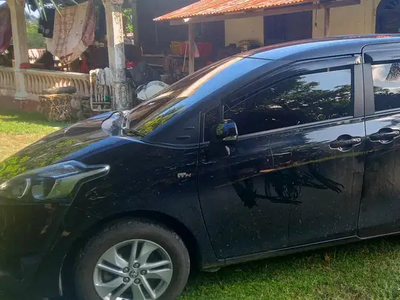 Toyota Sienta 2017