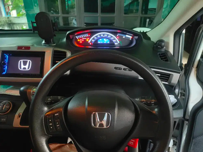 Honda Freed 2014