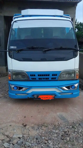 Isuzu Elf 2012