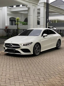 Mercedes-Benz GLA200 2019