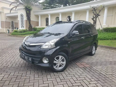 Toyota Avanza 2012