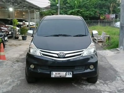 Toyota Avanza 2013
