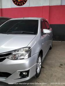 Toyota Etios Valco 2016