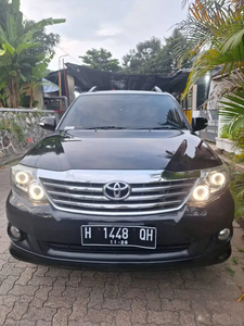 Toyota Fortuner 2012