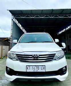 Toyota Fortuner 2012