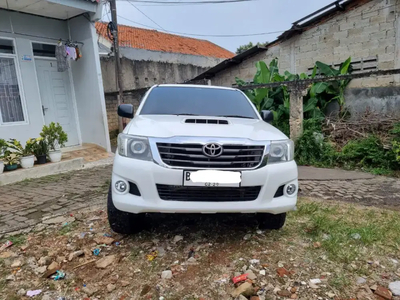 Toyota HILUX 2012