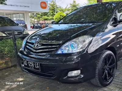 Toyota Kijang Innova 2010