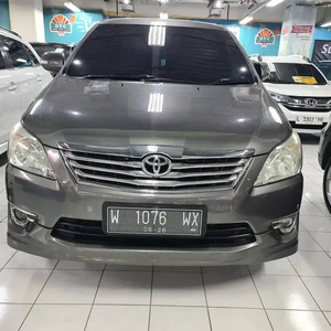 Toyota Kijang Innova 2012