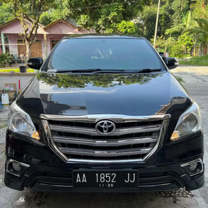 Toyota Kijang Innova 2014