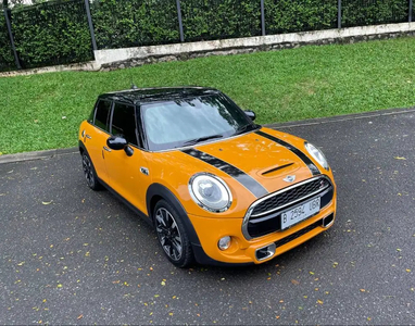 Mini 5 Door 2016