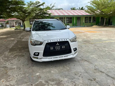 Mitsubishi Outlander Sport 2012