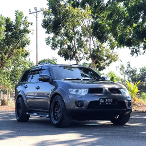 Mitsubishi Pajero Sport 2012