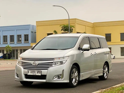 Nissan Elgrand 2013