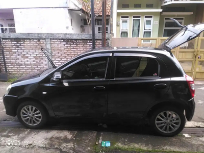 Toyota Etios Valco 2014