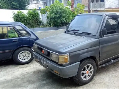 Toyota Kijang 1992