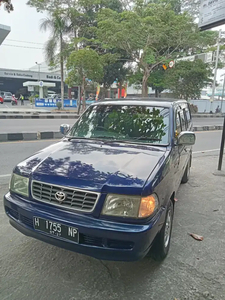 Toyota Kijang 2002