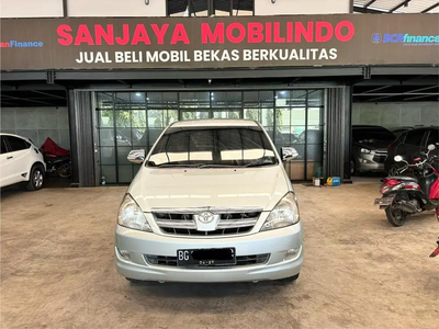 Toyota Kijang Innova 2005