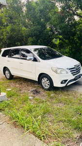 Toyota Kijang Innova 2014