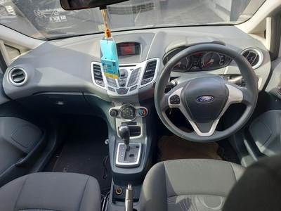 Ford Fiesta Trend Matic Tahun 2011 Kondisi Mulus Terawat Istimewa