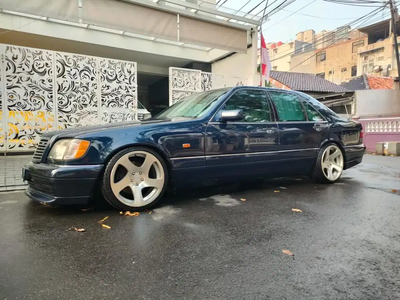Mercedes-Benz S280 1995