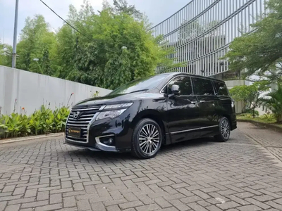 Nissan Elgrand 2014