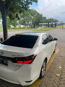 Toyota Corolla Altis 2015