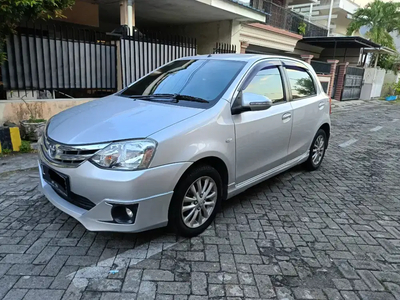 Toyota Etios Valco 2014