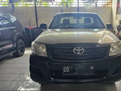 Toyota HILUX 2014