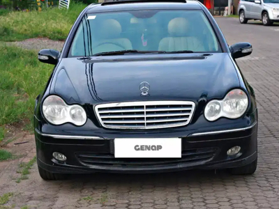 Mercedes-Benz C200 2008