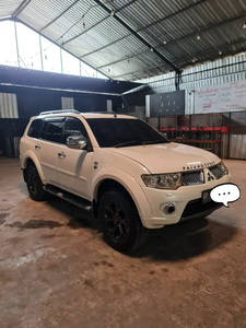 Mitsubishi Pajero 2011