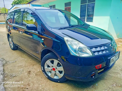 Nissan Grand livina 2008