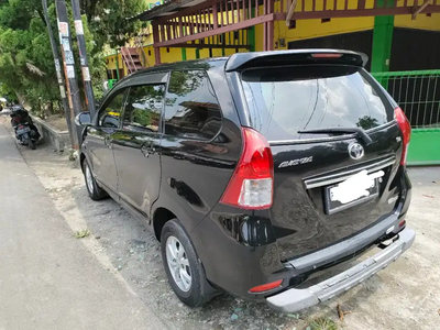 Toyota Avanza 2012