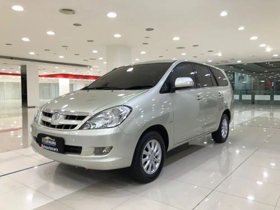 Toyota Kijang Innova 2006