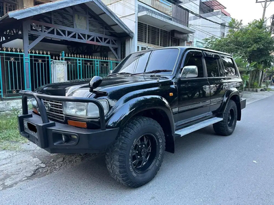 Toyota Land Cruiser 1995