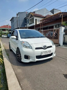 Toyota Yaris 2012