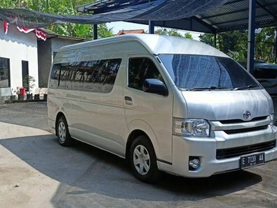 2012 Toyota Hiace