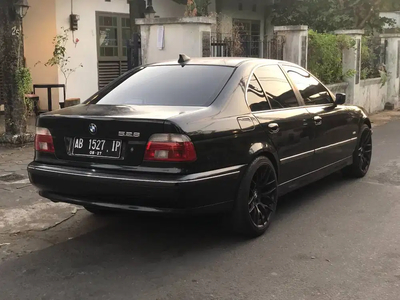 BMW 528i 1997