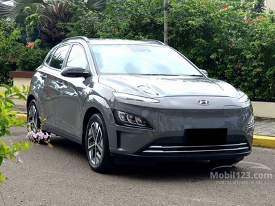 2021 Hyundai Kona 2.0 EV Signature AT Abu Metalik