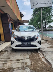 Daihatsu Sigra 2021