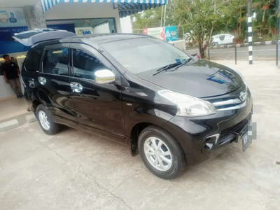 Toyota Avanza 2013