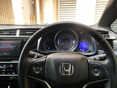 Honda Jazz RS CVT 2020 dp 5jt km 20rb bs tkr tambah