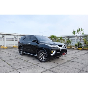 Mobil Toyota Fortuner VRZ Diesel 2.4 Hitam 2019 Bekas Murah TDP 29jt - Jakarta Utara