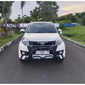 Mobil Toyota Rush Trd Bekas Tahun 2017 Manual Warna Putih - Bandung Jawa Barat