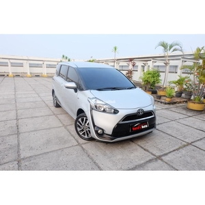 Mobil Toyota Sienta V CVT AT 1.5 2016 Bekas TDP 20 Juta - Jakarta Utara