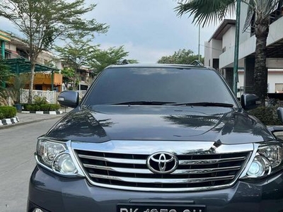 2012 Toyota Fortuner 2.7 TRD AT