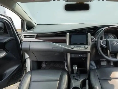 Toyota Kijang Innova Q 2016 Putih