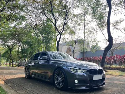 BMW 330i 2019