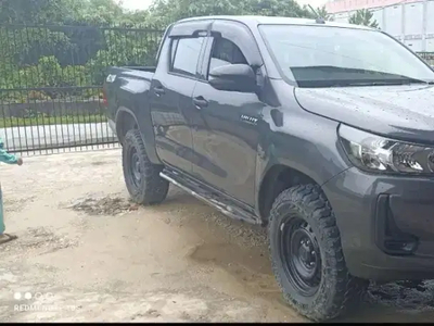 Toyota HILUX 2021